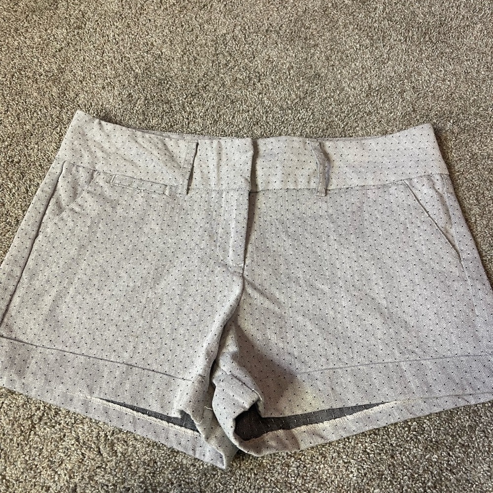 ❤️Maurices trouser Shorts with Stretch size 11/12